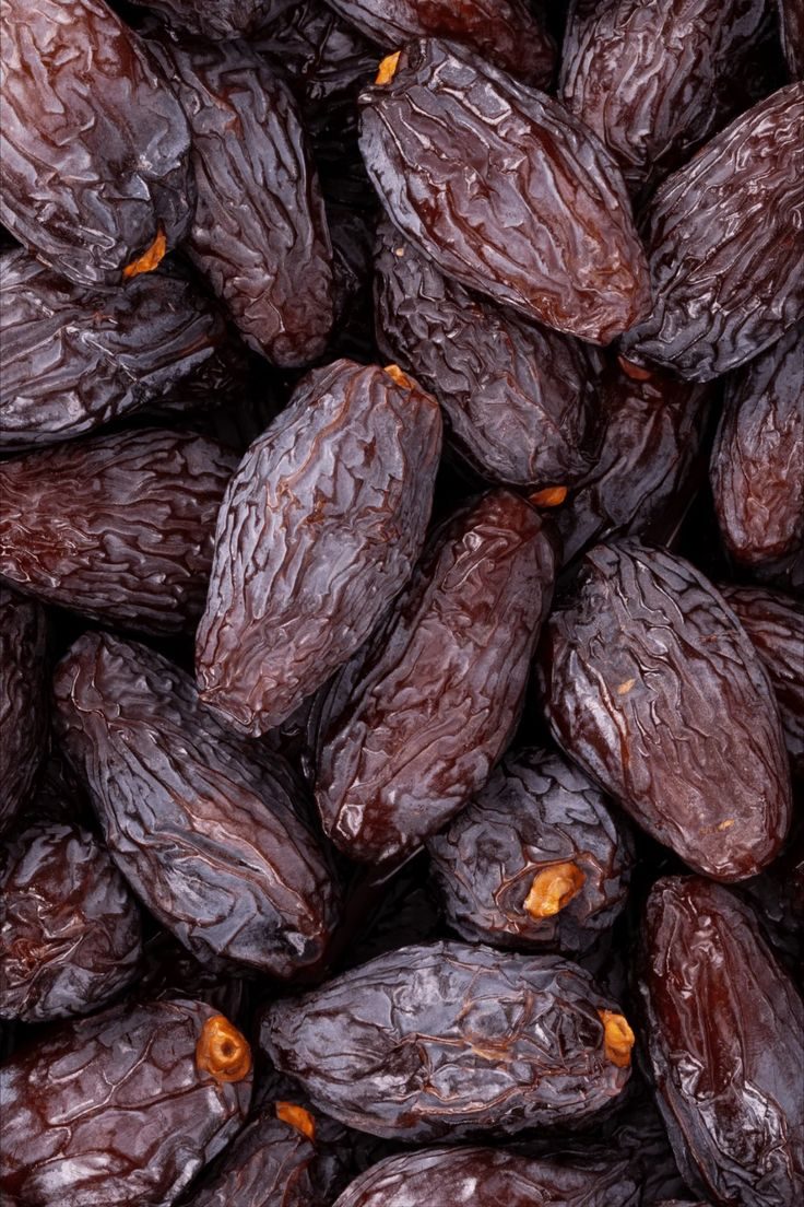 Buy Kalmi Dates online — premium kalmi dates from Shivanti